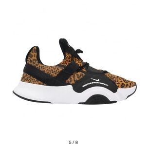 Nike SuperRep Groove Sneakers - White/Black/Chutney